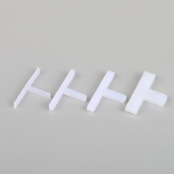 T shape tile space