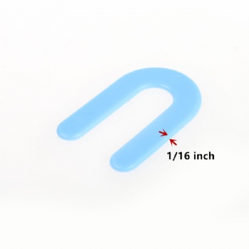 Horseshoe tile shims