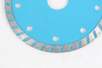 Turble diamond saw blade